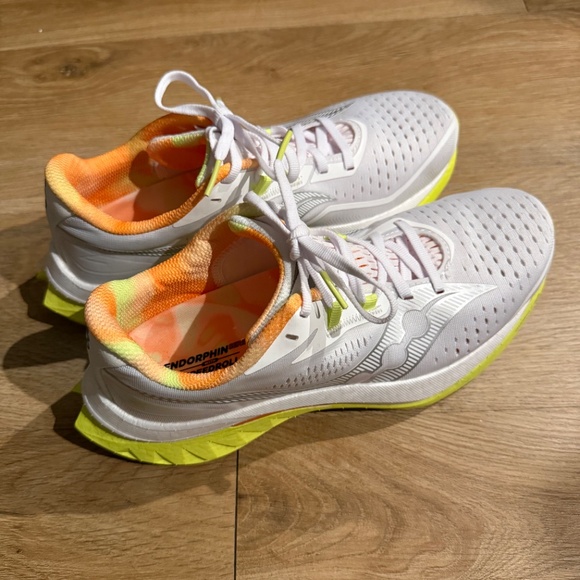 Saucony Endorphin Speed 4 - Picture 3 of 6